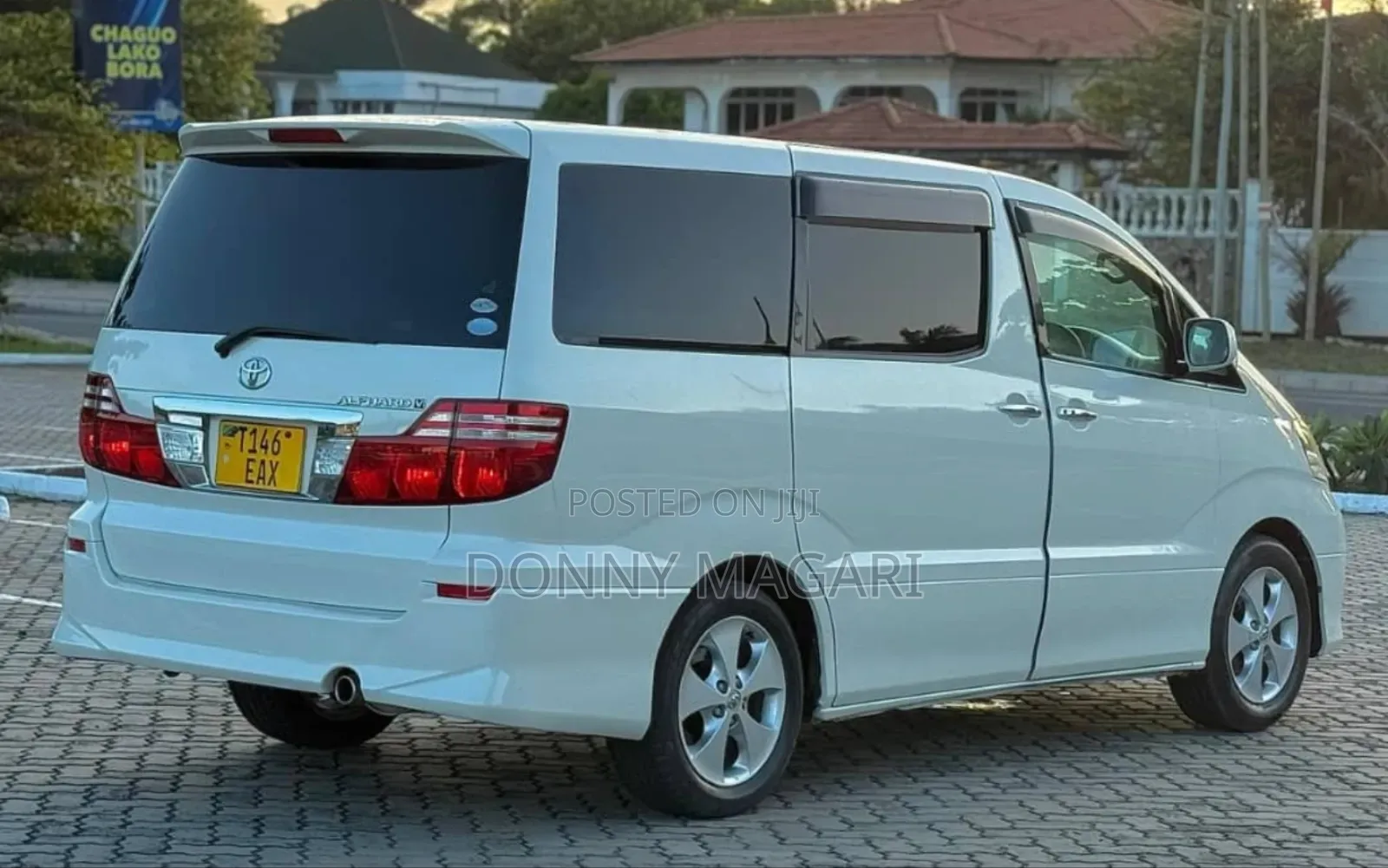 Toyota Alphard 2.4 Petrol AWD 2006 White