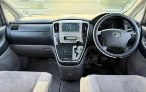 Toyota Alphard 2.4 Petrol AWD 2006 White