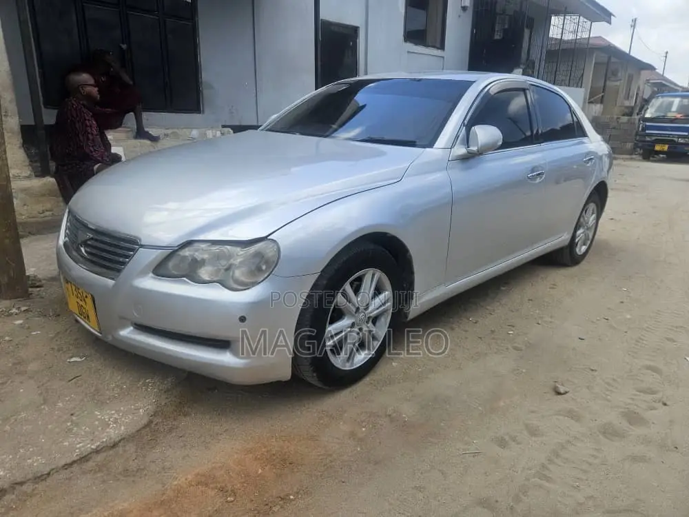 Toyota Mark X 2005 Silver