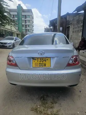 Toyota Mark X 2005 Silver
