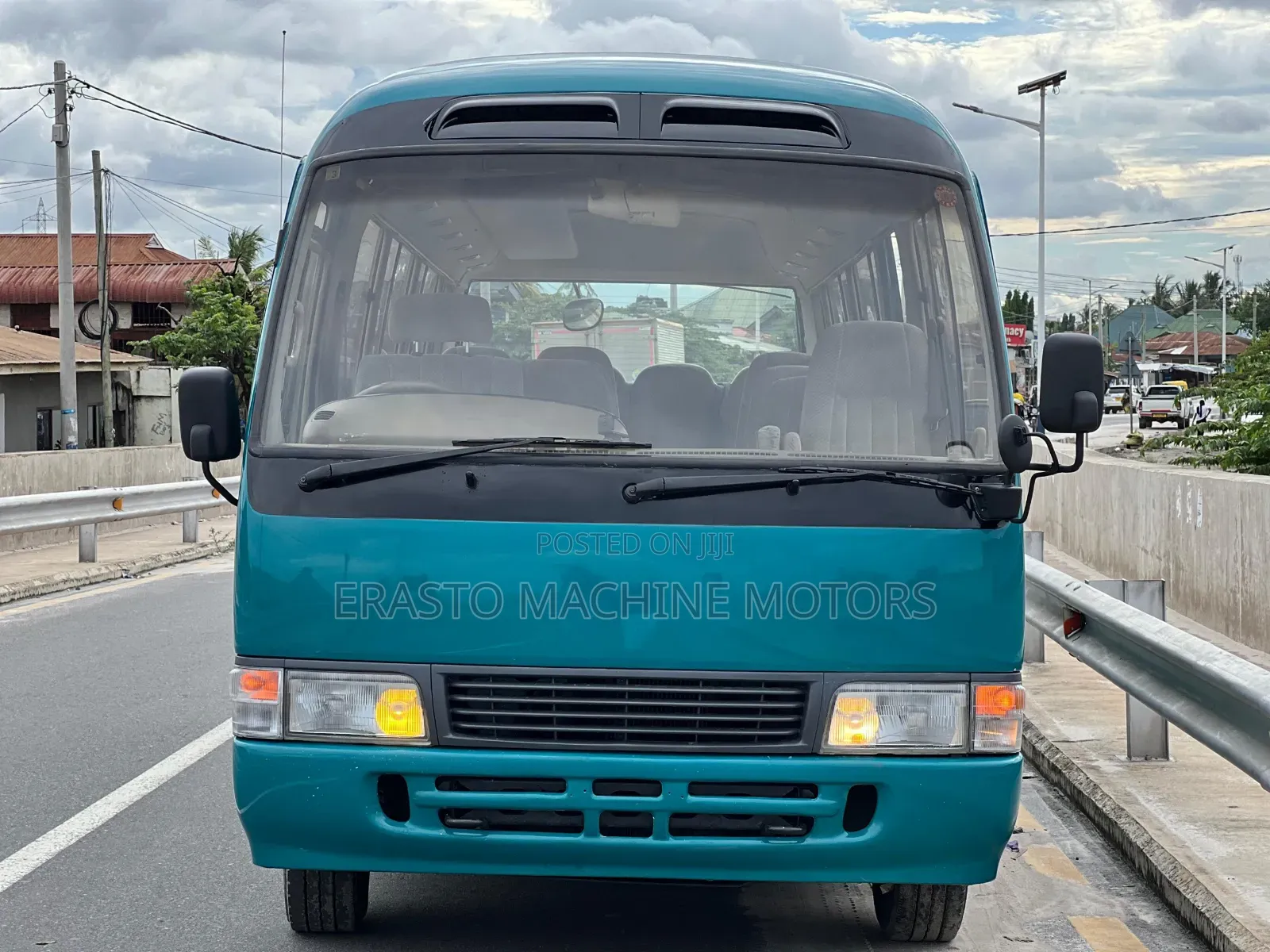 Toyota Coaster 2004 Green