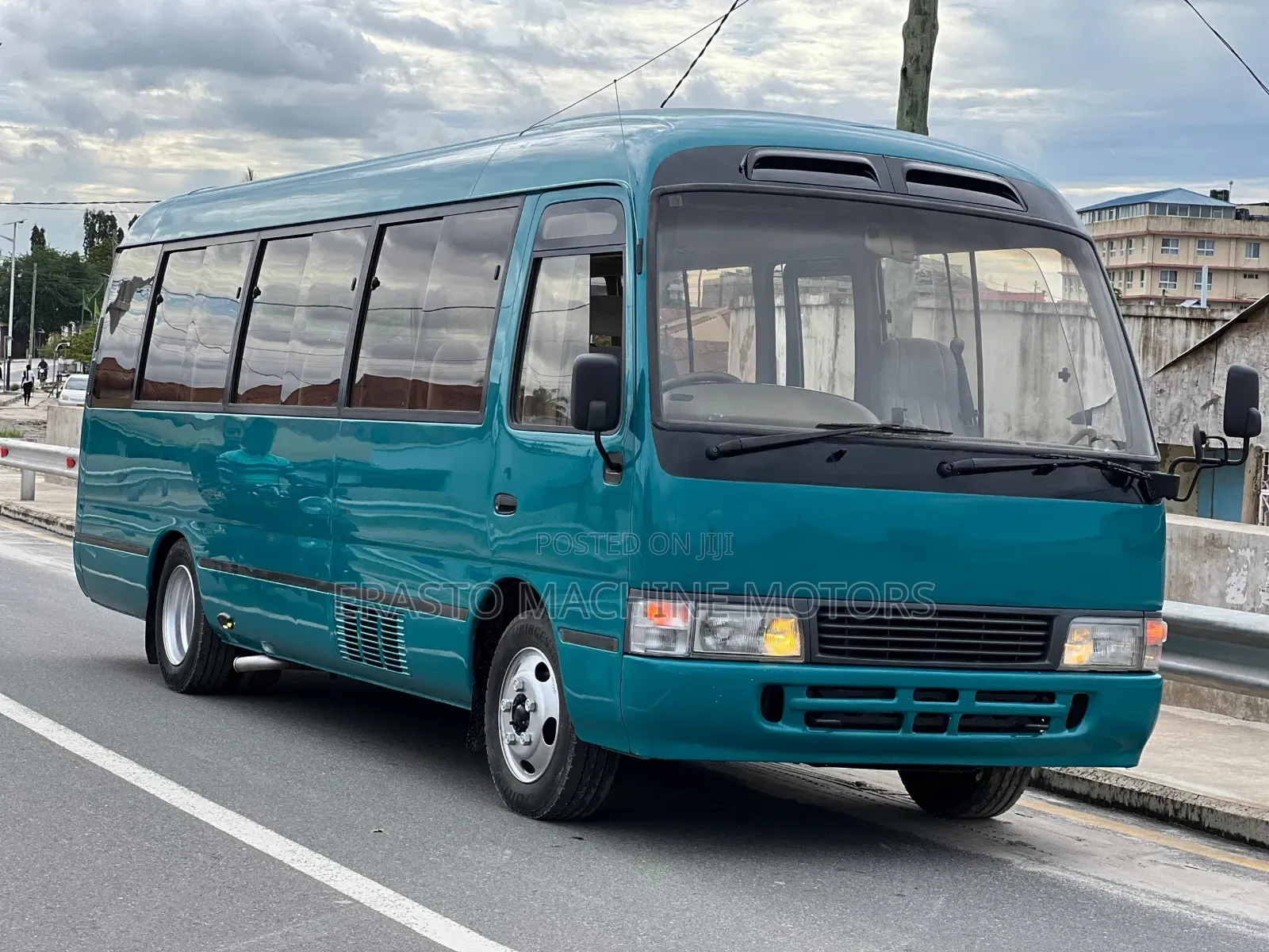 Toyota Coaster 2004 Green