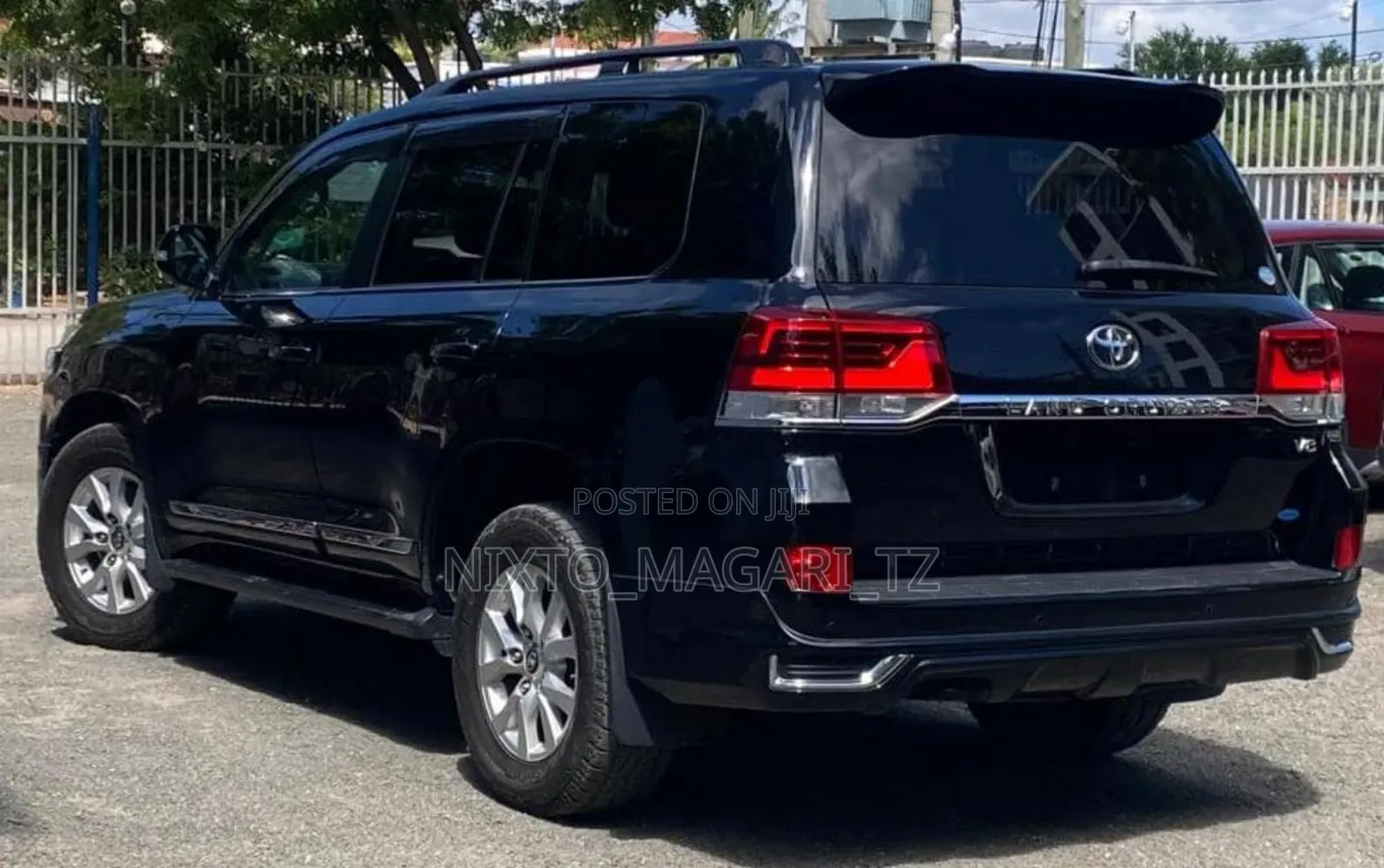 Toyota Land Cruiser 4.5 V8 VXR 2017 Black