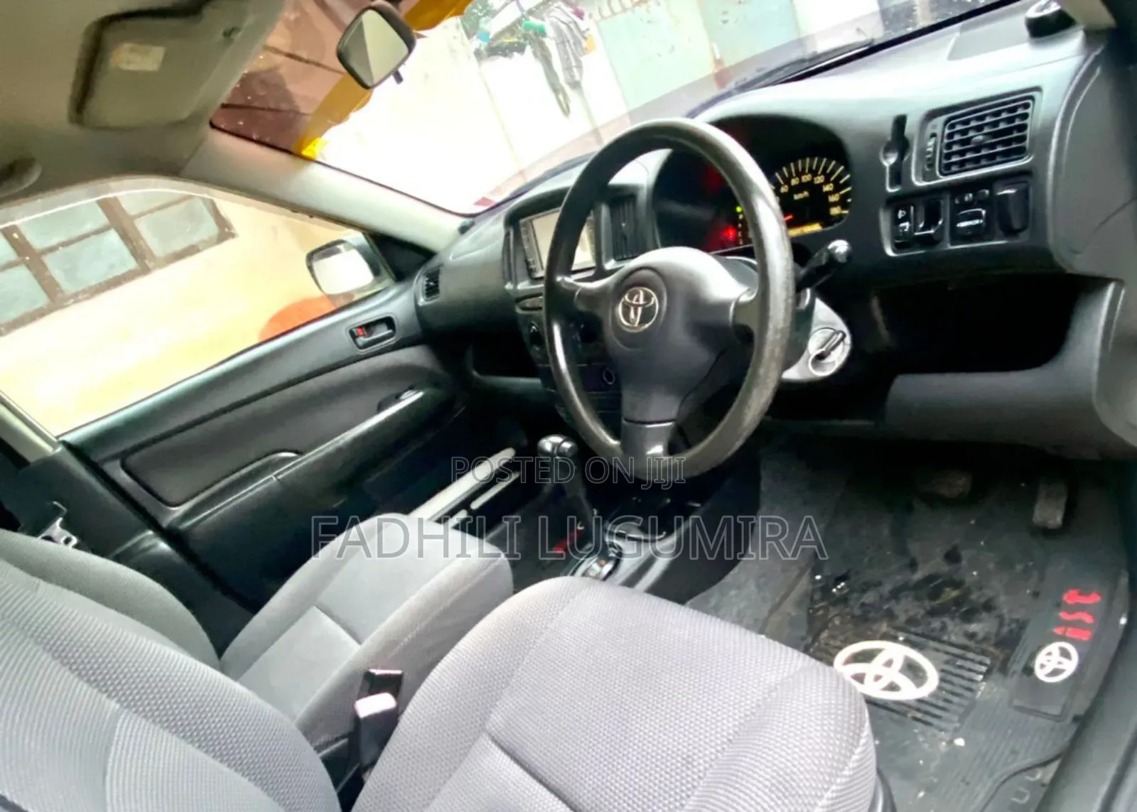 Toyota Succeed 2004 Off white