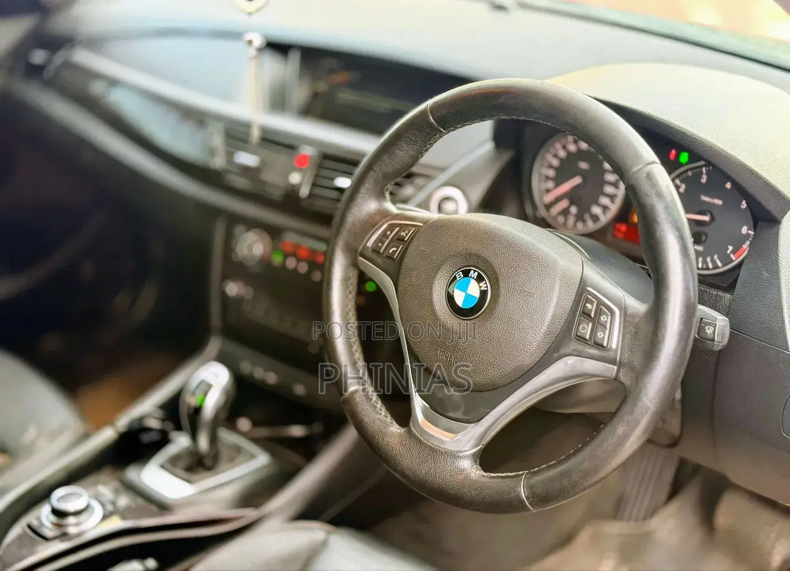 BMW X1 2013 Orange