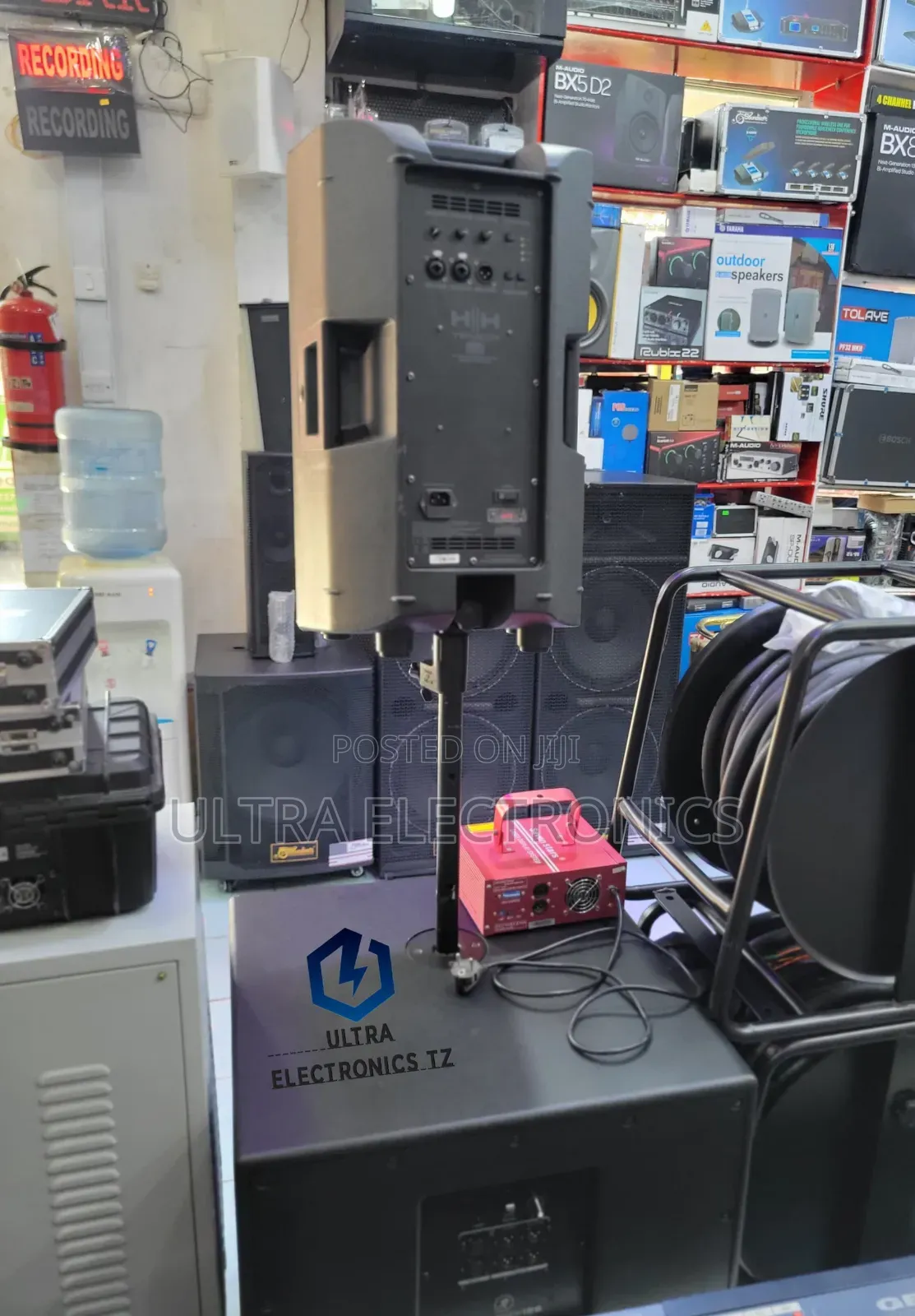 Soundsoft Powered Base Speaker With Amplifier and Top Mid Speaker1200w