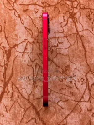 Apple iPhone 13 128 GB Red