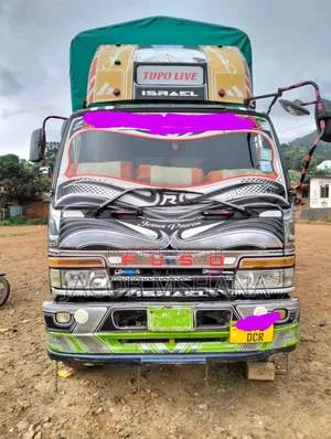 Fuso Tandamu Engine 16 Turbo Tairi Kubwa