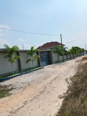 Kiwanja Kinauzwa Kigamboni Kibada