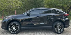 Toyota Harrier 2022 Black