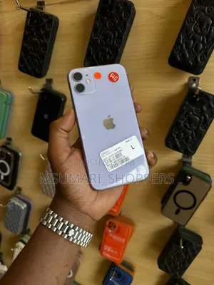 Apple iPhone 11 64 GB Purple