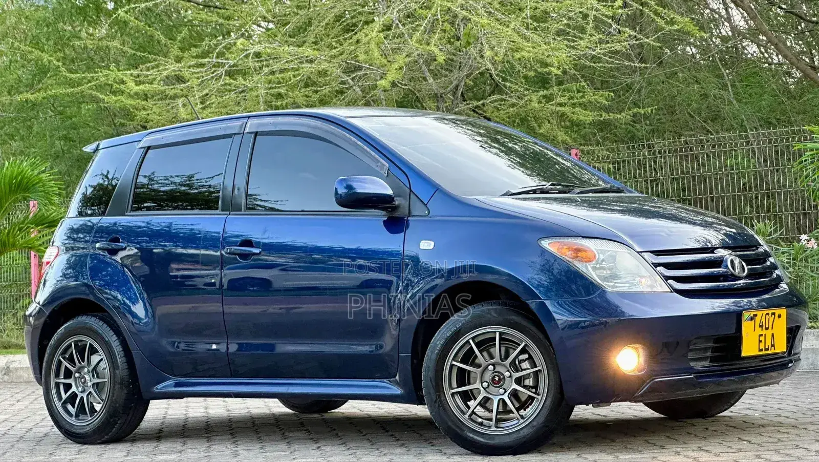Toyota IST 2006 Blue