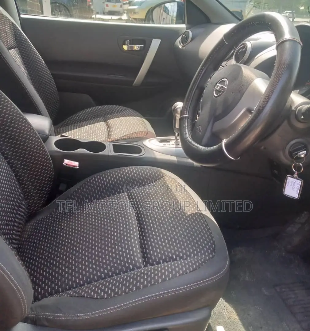 Nissan Dualis 2008 Black