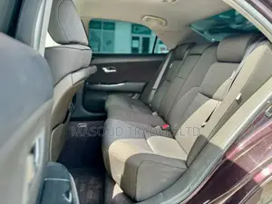 Toyota Crown 2008 Maroon