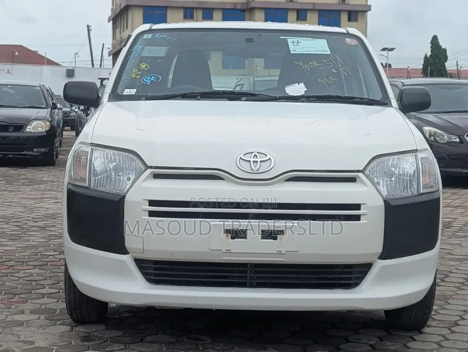 Toyota Succeed SV Premium 2014 White
