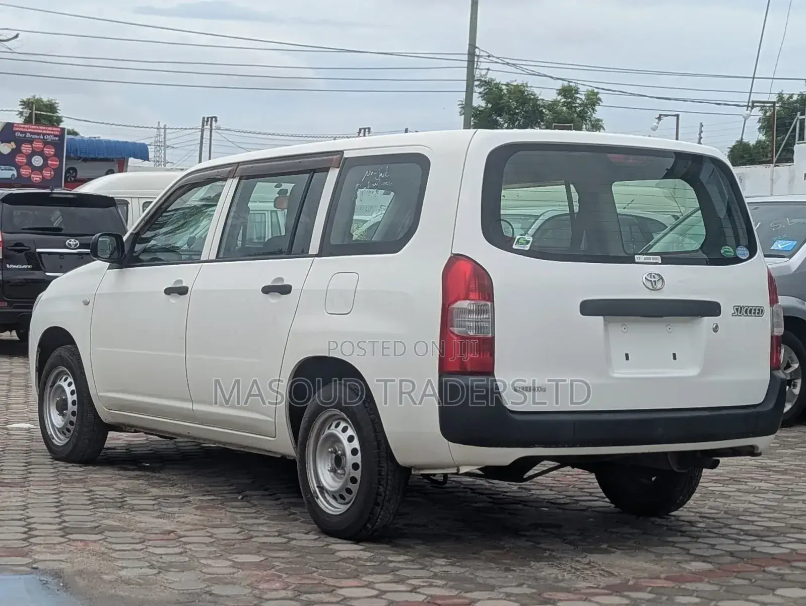 Toyota Succeed SV Premium 2014 White