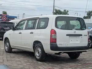 Toyota Succeed SV Premium 2014 White
