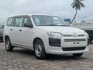 Toyota Succeed SV Premium 2014 White