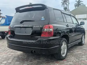 Toyota Kluger 2004 Black