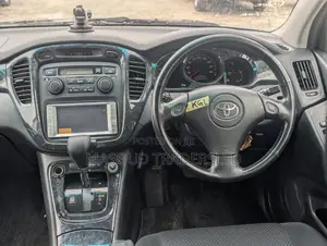 Toyota Kluger 2004 Black