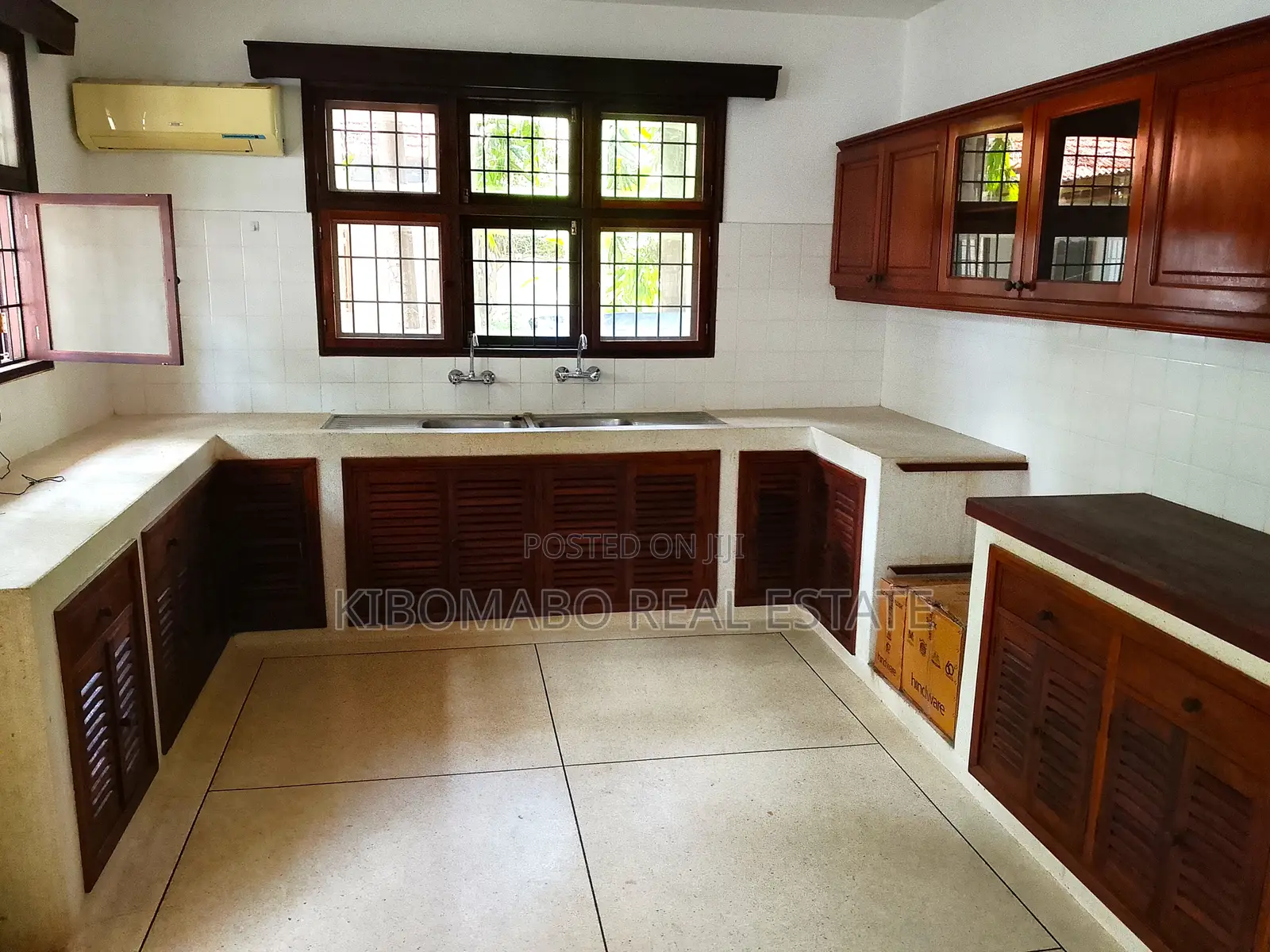 4bdrm House in Masaki for rent