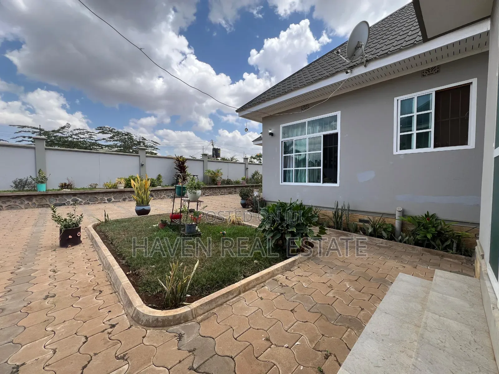 3bdrm House in Njiro for sale