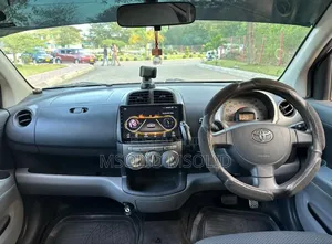 Toyota Passo 2005 Silver