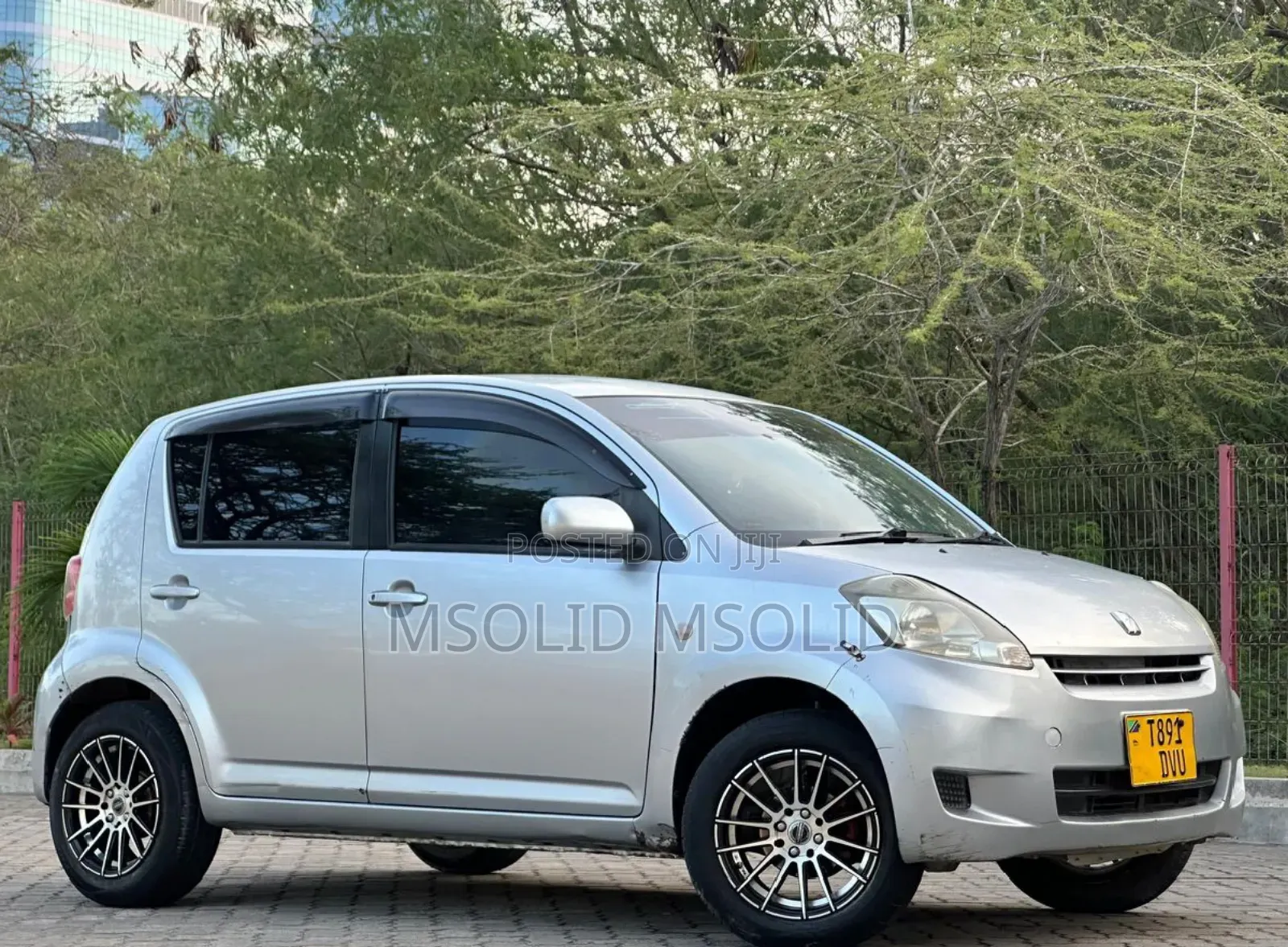 Toyota Passo 2005 Silver