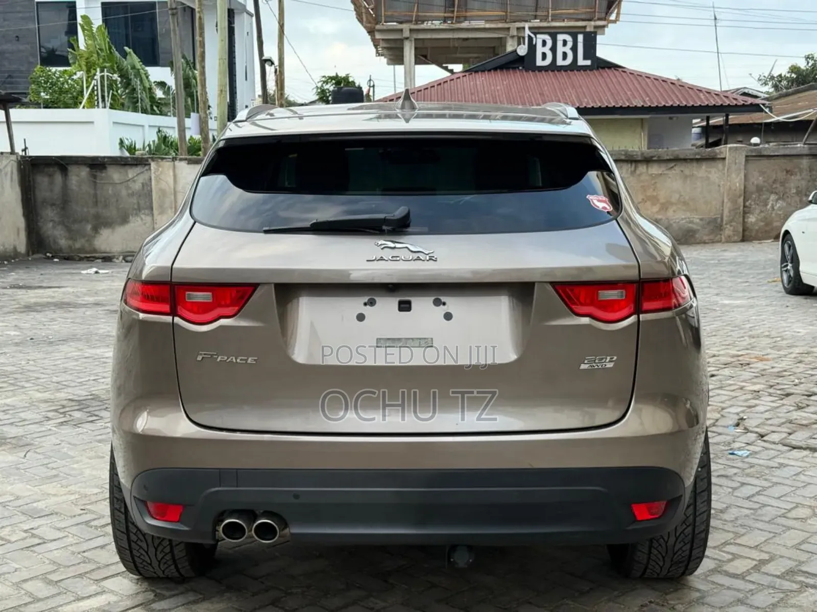 Jaguar F-Pace 20d R-Sport 2017 Gold