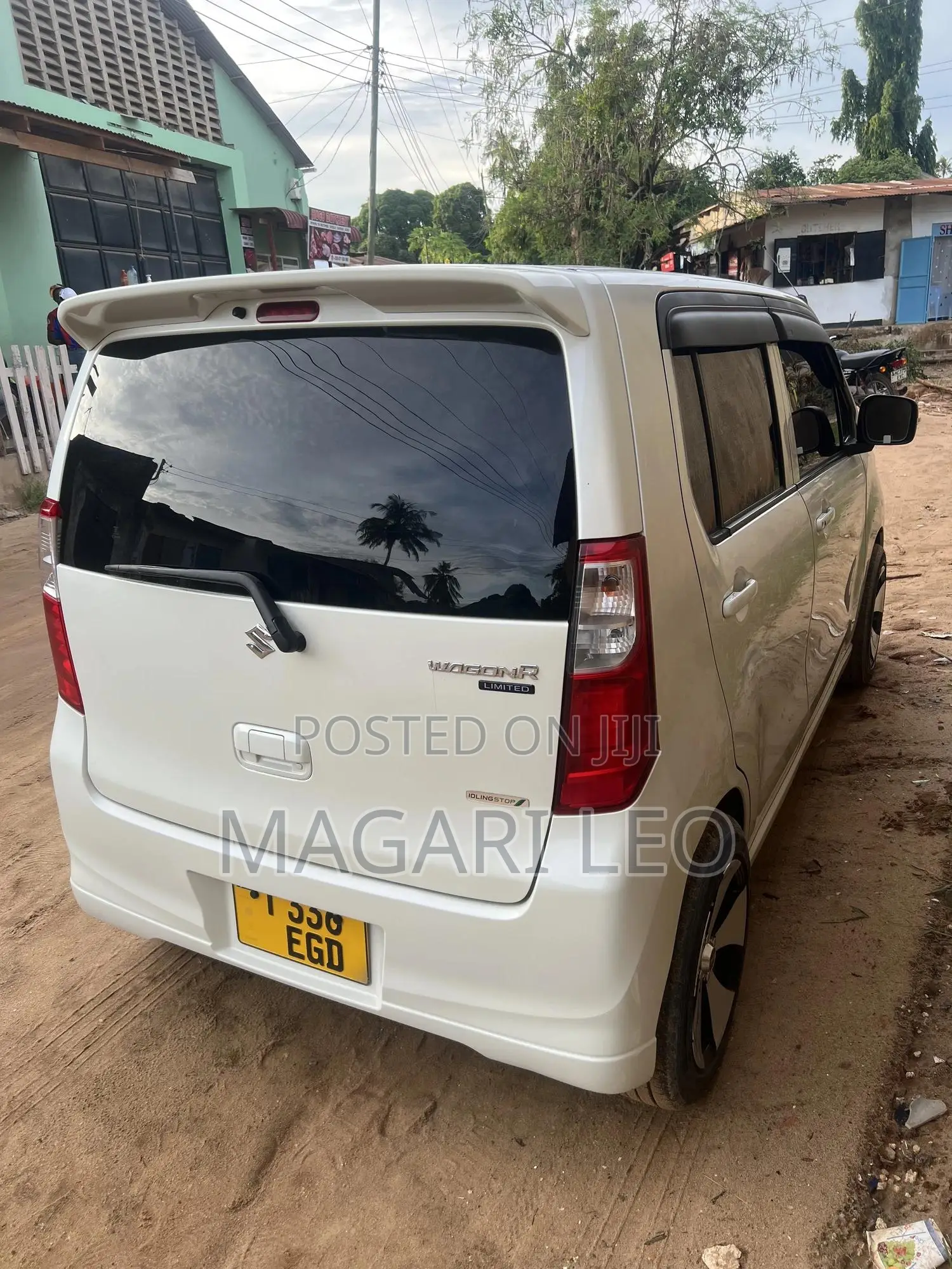 Suzuki Wagon R 2012 White