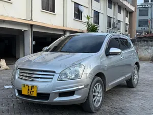 Nissan Dualis 2011 Silver