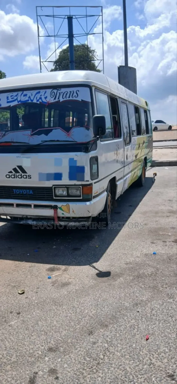 Toyota Coaster 1999