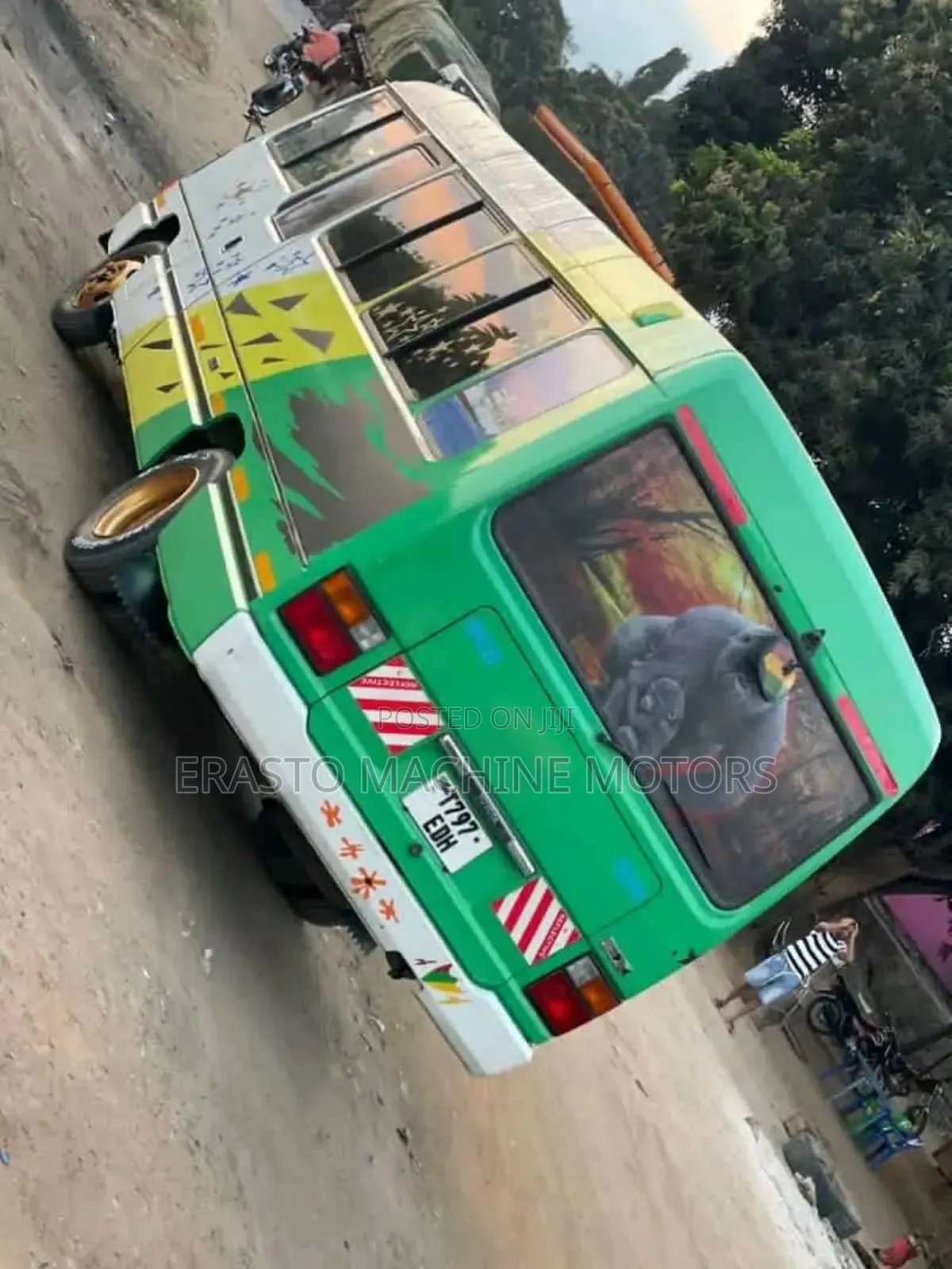 Toyota Coaster 1999