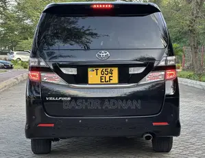 Toyota Vellfire 2010 Black