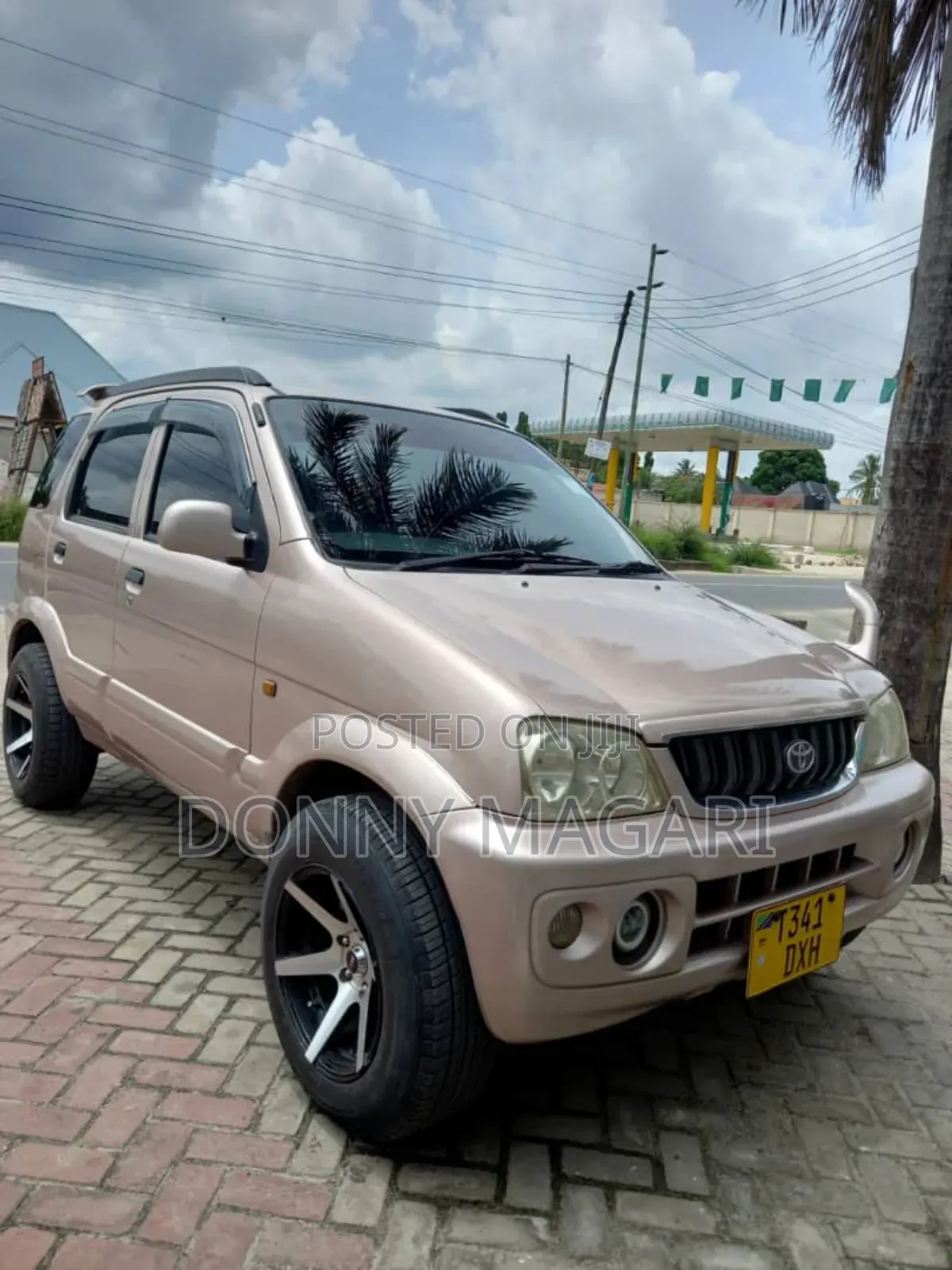 Toyota Cami 2010 Silver