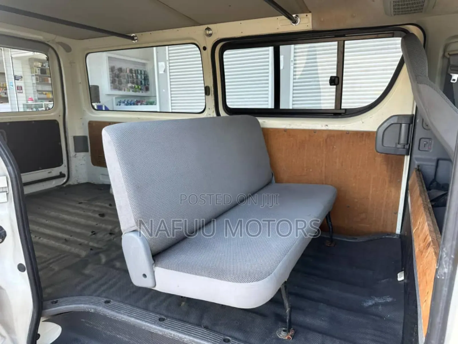Toyota HiAce 2008 White