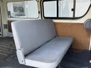 Toyota HiAce 2008 White