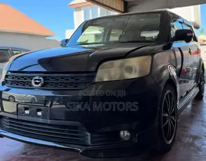 Toyota Corolla Rumion 2011 Black