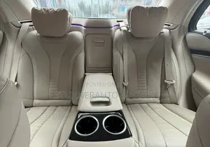 Mercedes-Benz VS680L Maybach 2019 Gold