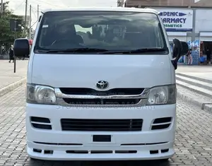 Toyota Grand HiAce 2008 White
