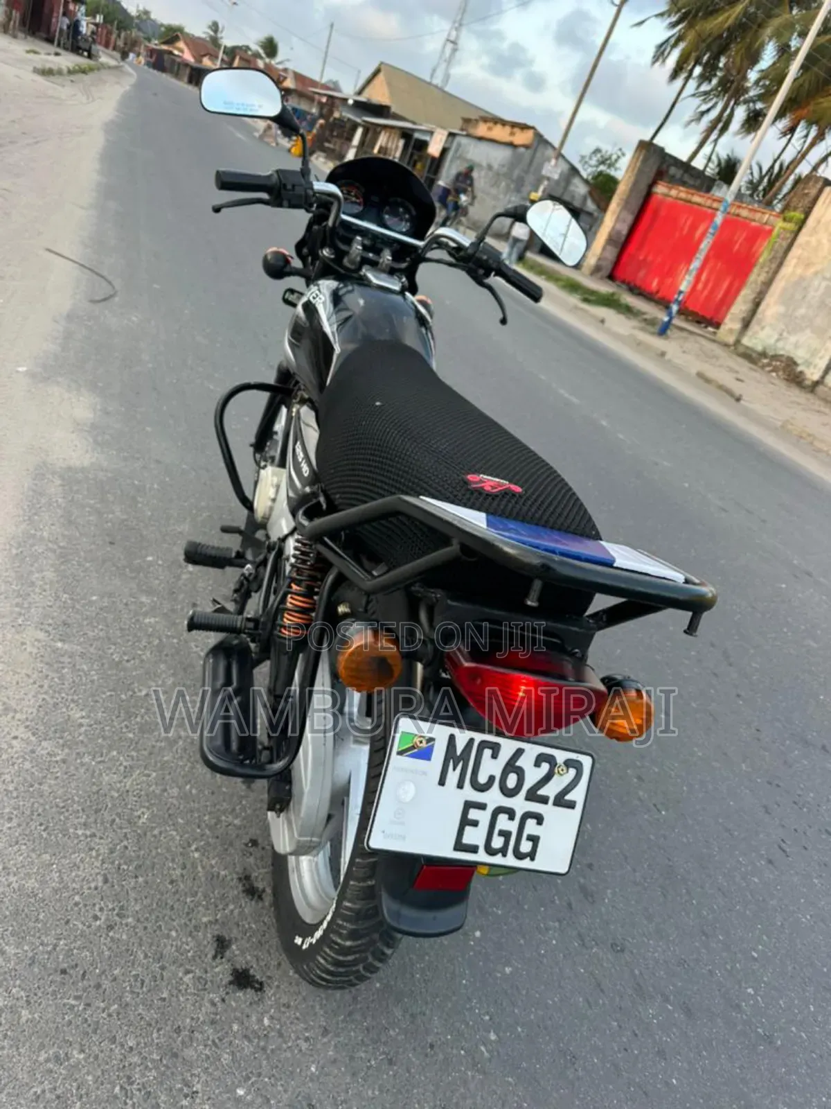 Bajaj Boxer 125 2025 Black