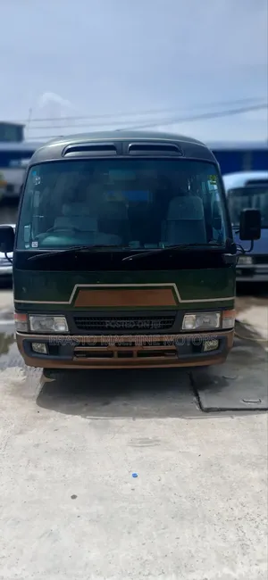 Toyota Coaster 2003