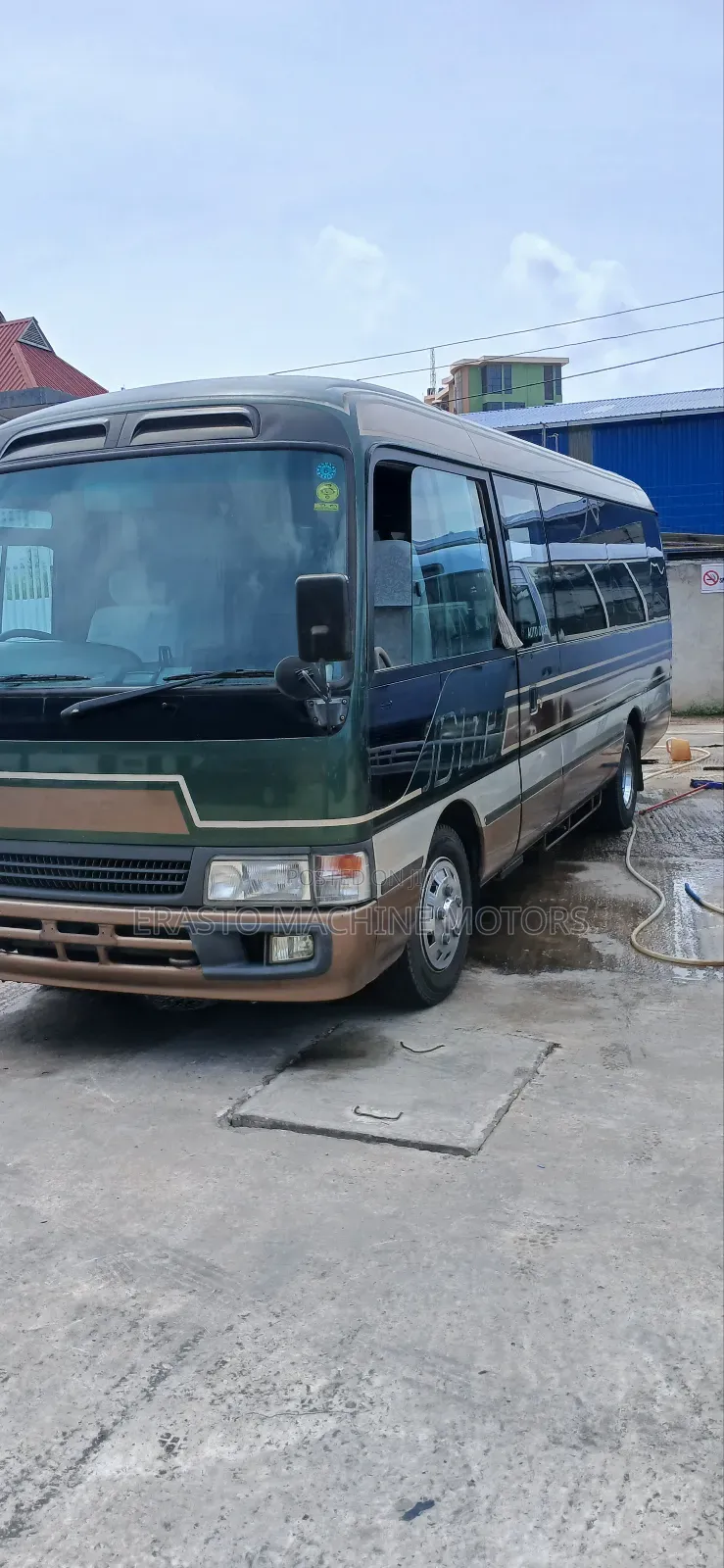 Toyota Coaster 2003
