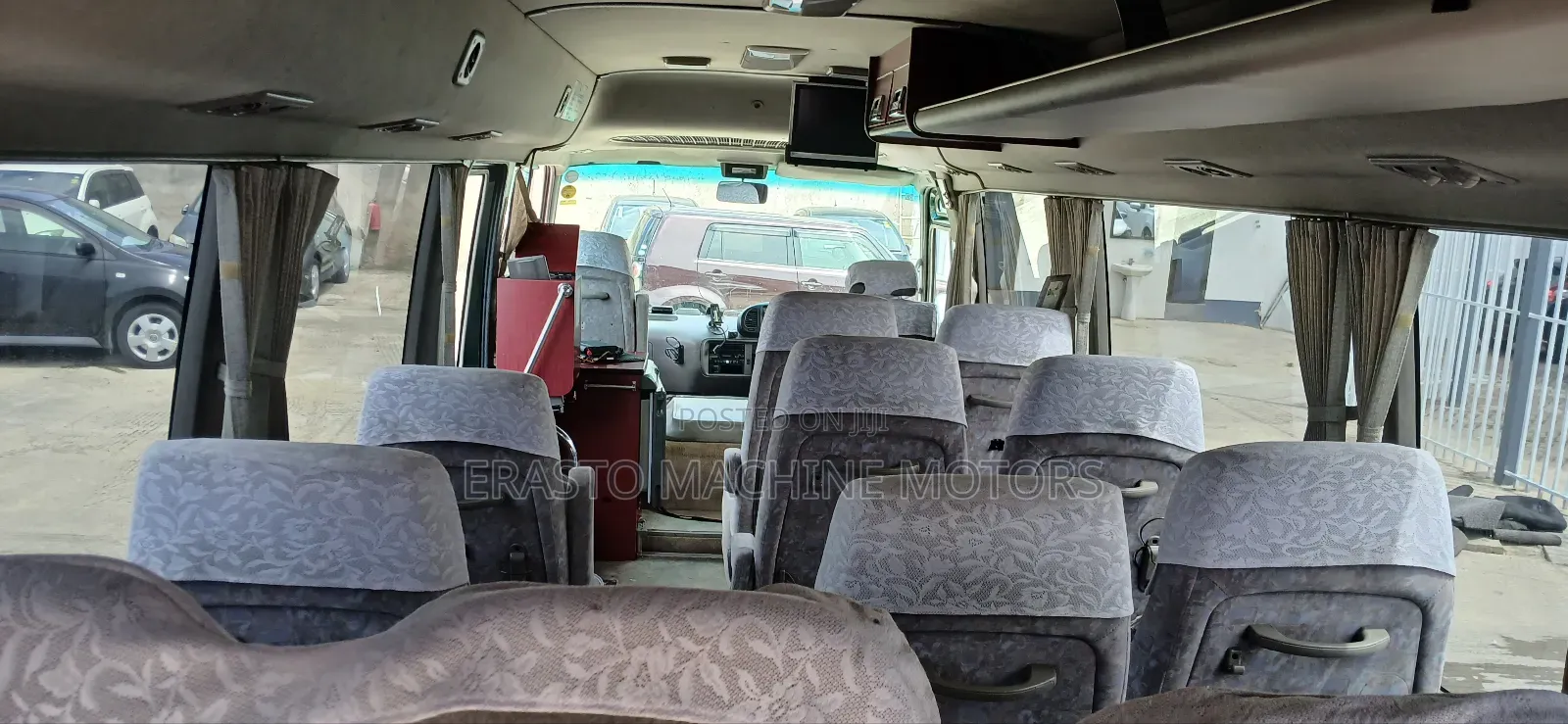 Toyota Coaster 2003
