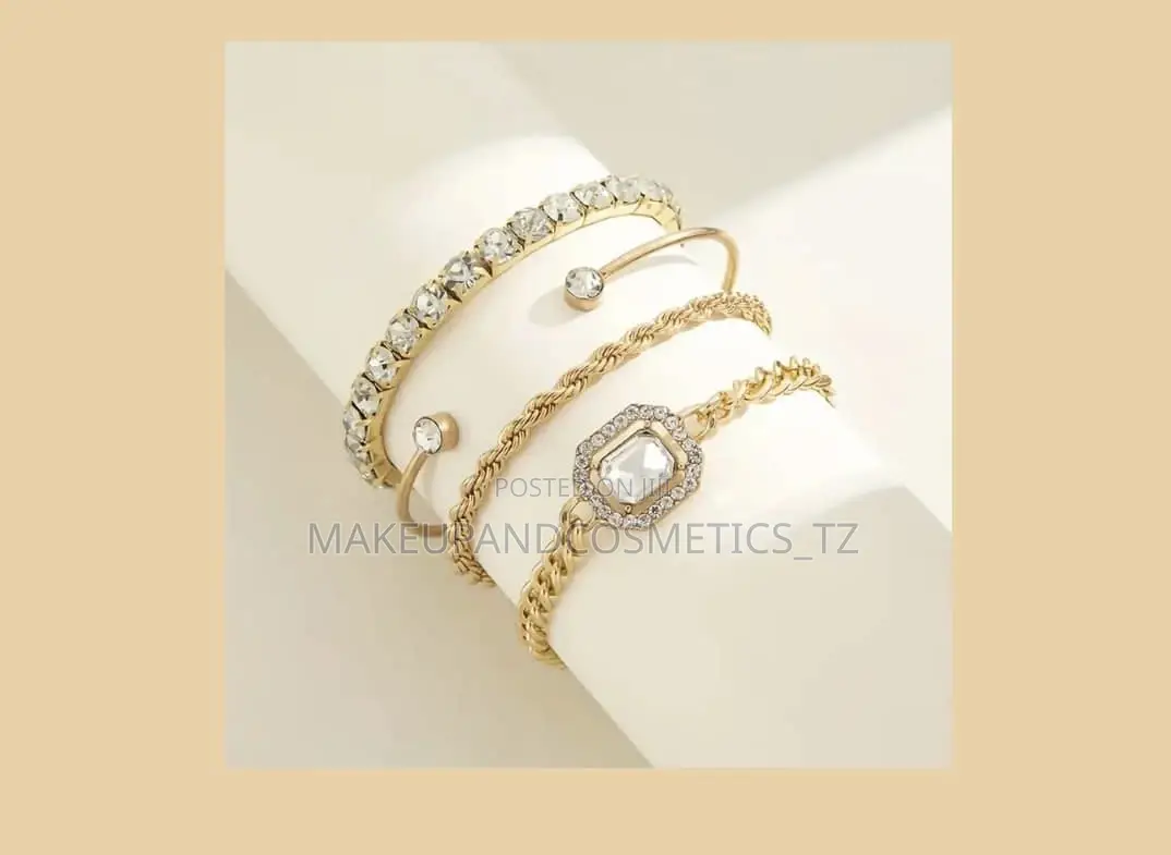 4pcs/Set Bangle Bracelet With Silver Stones