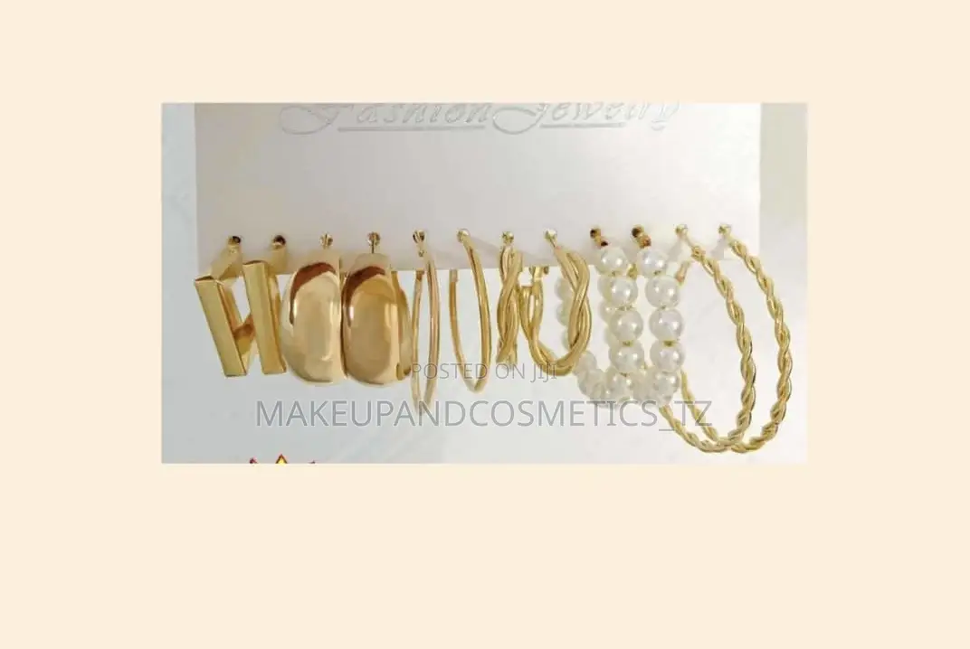 12pcs Elegant Golden Hoop Earrings Set