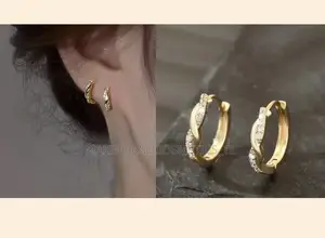 1pair of Round Twisted, Golden Dangle Earrings