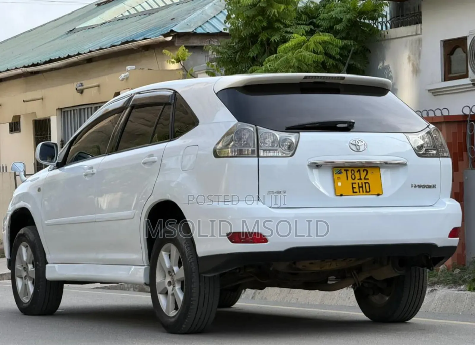 Toyota Harrier 2002 White