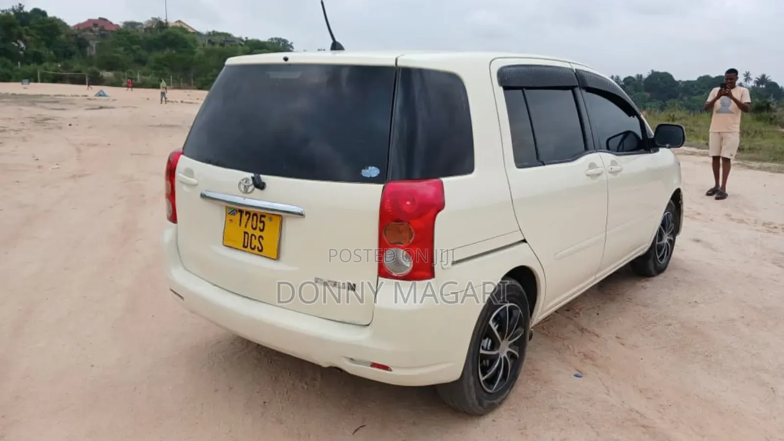 Toyota Raum 1.5 AWD 2007 Off white