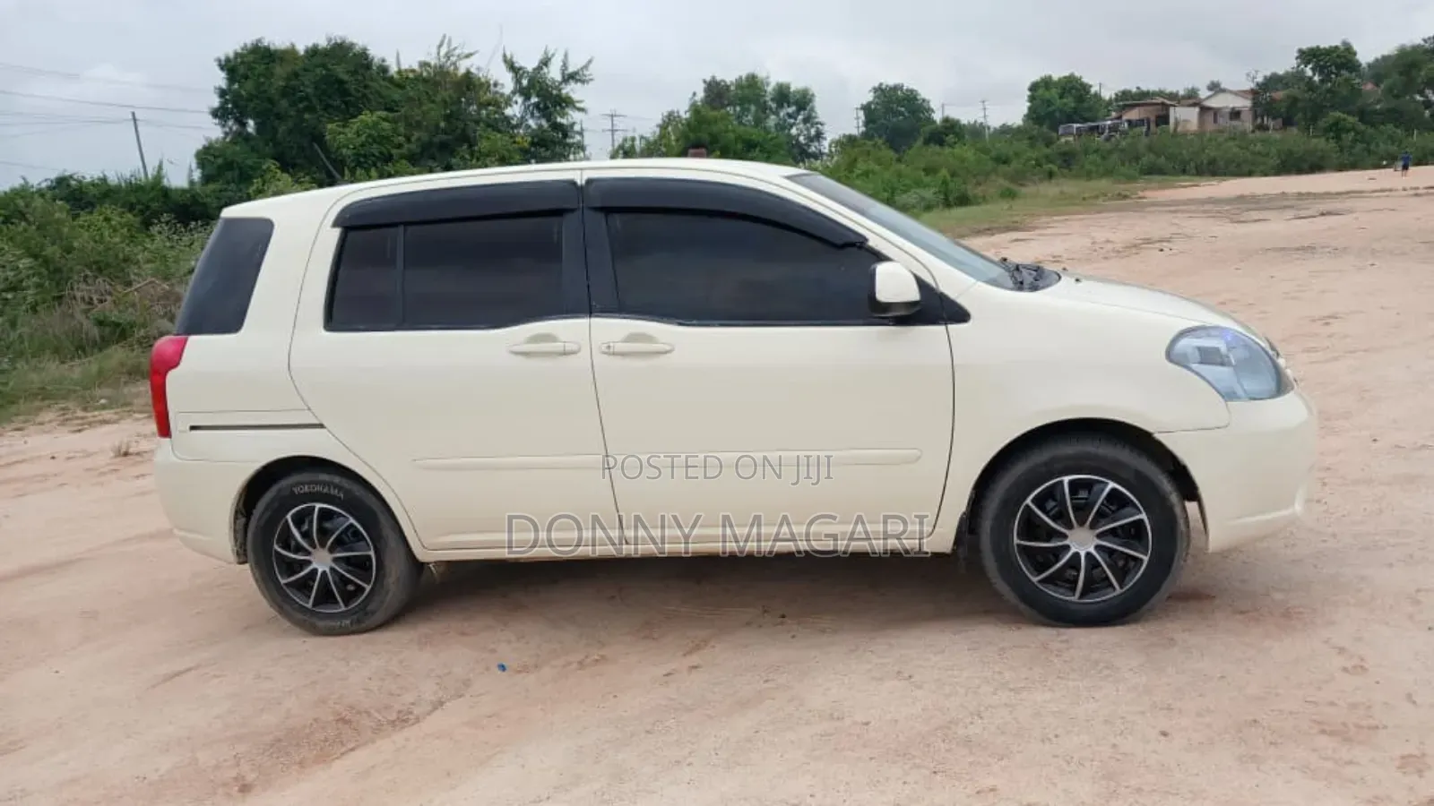 Toyota Raum 1.5 AWD 2007 Off white